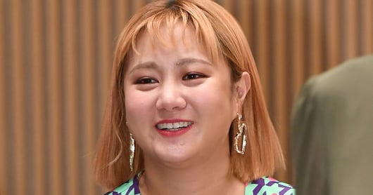 Korean Entertainment Management Association Demands Park Na-rae Probe - 조선일보
