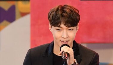 EXO's Ray Misses Fan Meeting, Departs to China - 조선일보