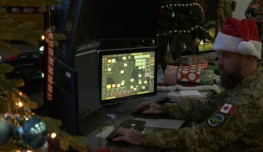 NORAD tracks Santa in treasured Holiday tradition - CTV News