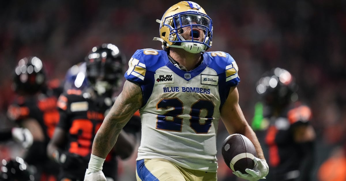 Brady Oliveira signs three-year extension with Blue Bombers