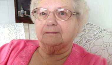 Obituary of Maureen Notley | Eagles Funeral Home