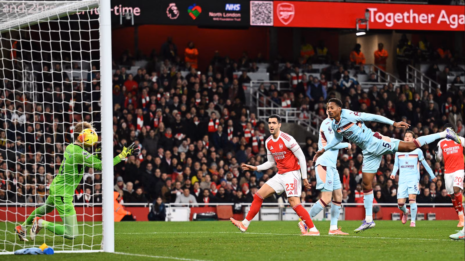 Arsenal 2 - 0 Brentford FC - Match Report