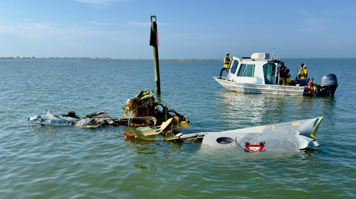 At least 5 dead after Mexican Navy medical plane goes down in Galveston Bay