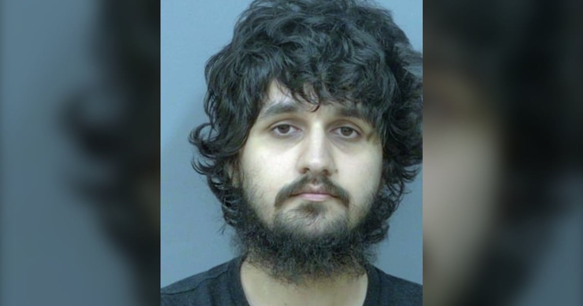 Toronto man charged with terrorism-related offences linked to ISIS - CTV News