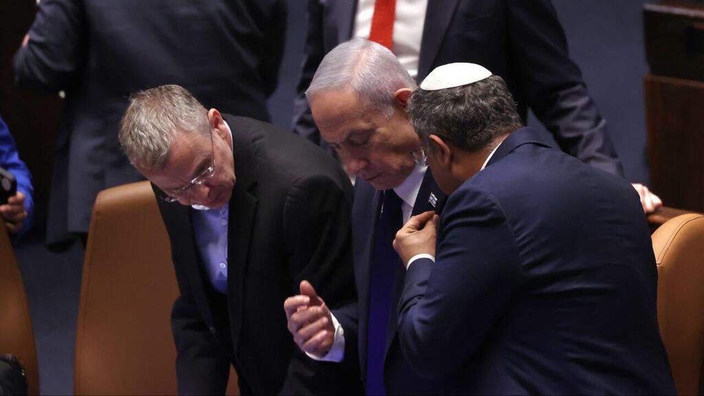 דיון 40 חתימות במליאת הכנסת