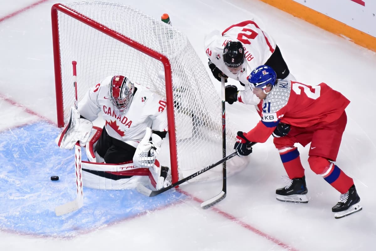 Canadian World Junior team apologizes for not shaking hands with Czechia