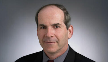 The end of the "garage era" - breakthroughs in AI need the academia