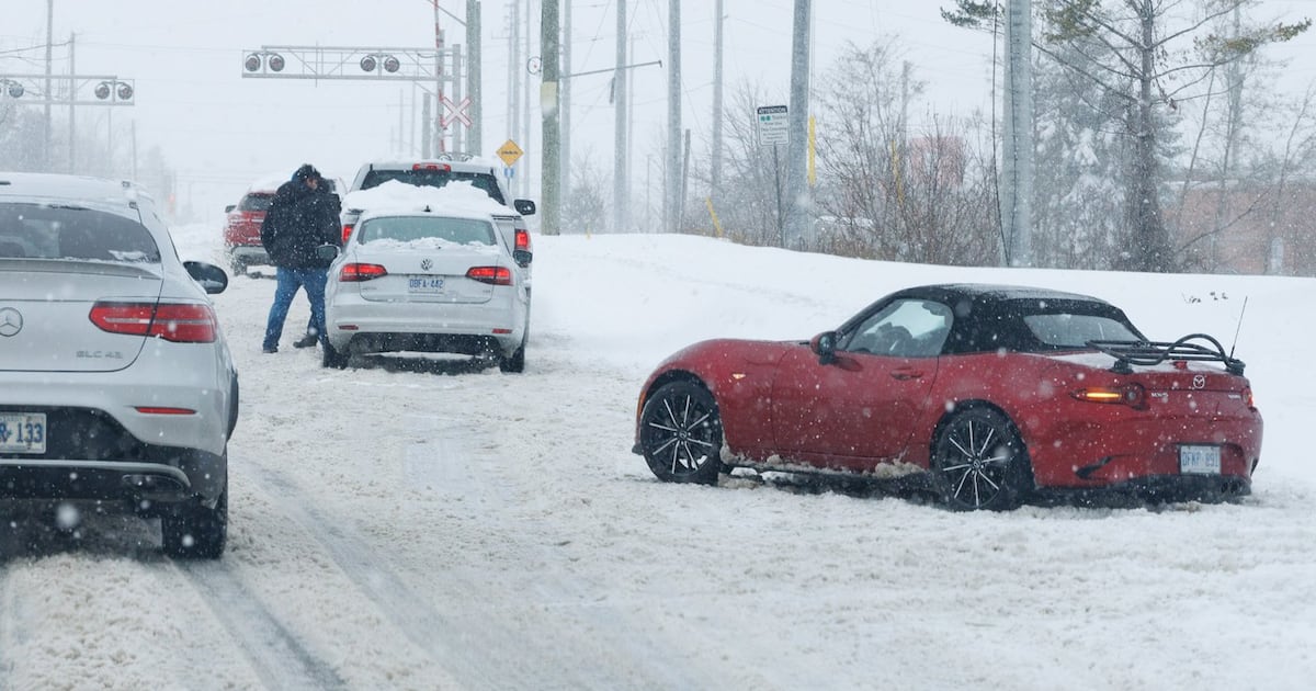Winter storm in Ontario knocks out power for thousands still