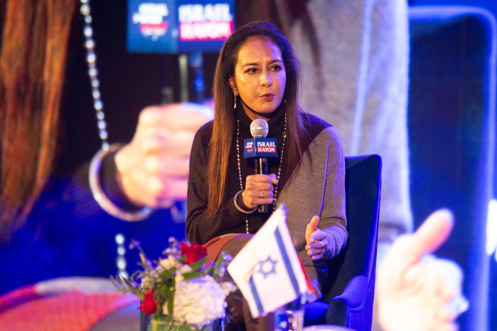 הרמיט דילון עוזרת התובע הכללי של ארצות הברית למחלקת זכויות האזרח , עמי שומן