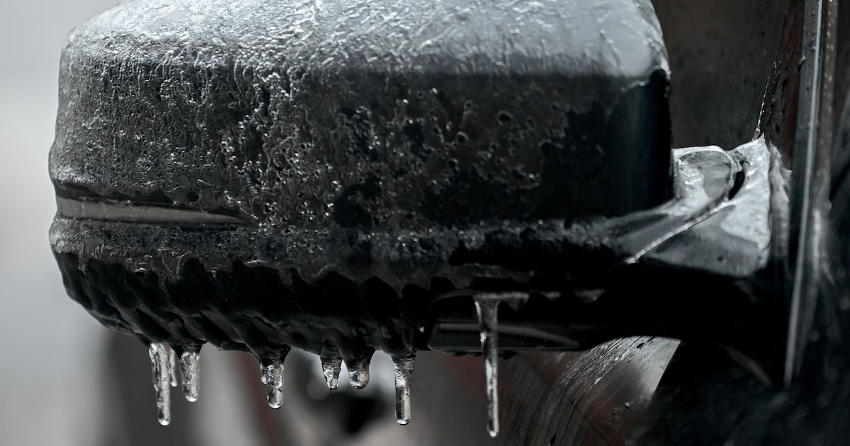 A winter storm and freezing rain to close out the year - CTV News