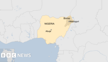 Explosion hits packed mosque in Nigeria's Maiduguri