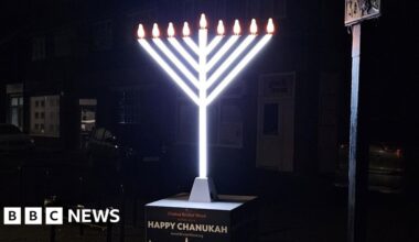 'Light your menorah and be proudly Jewish,' says Herts rabbi