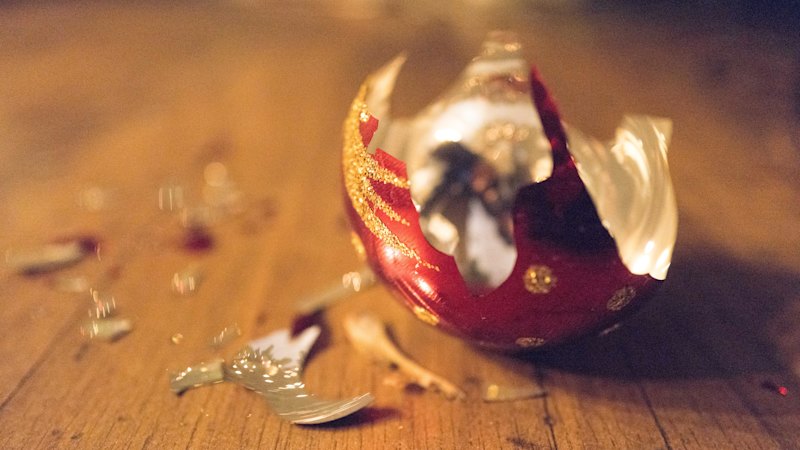 How to navigate difficult conversations and avoid stress this holiday season