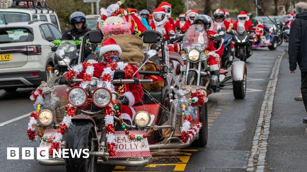 Thousands of Santas hit the West Country streets for charity