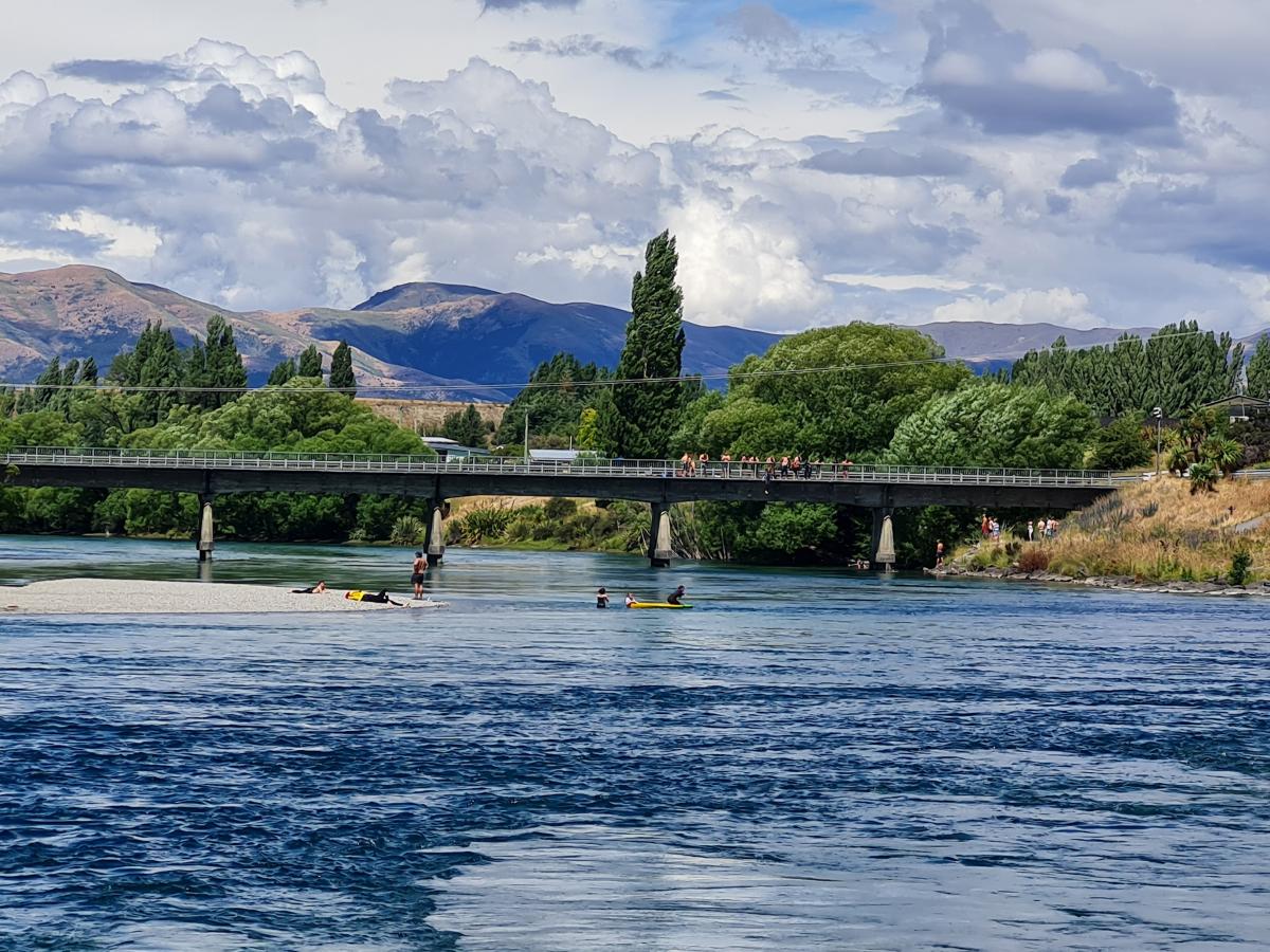 NZTA looking at fixes for bridge lights issue