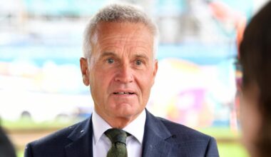 'Patently ridiculous': Simms fires back at trio over South D meeting flak