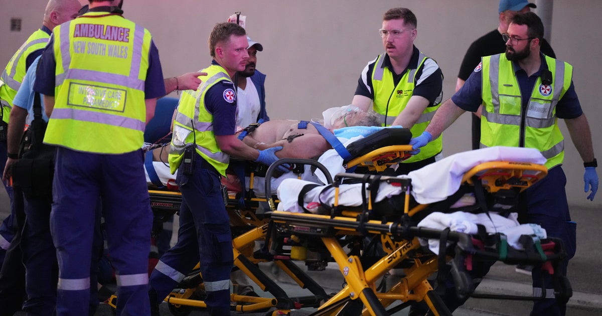 Gunmen kill at least 11 in attack targeting Australia's Bondi Beach Jewish community Hanukkah celebration, officials say
