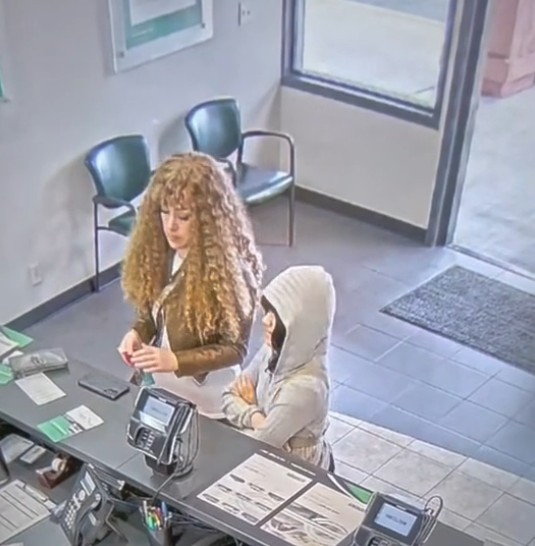 Surveillance photos of Melodee Buzzard and Ashlee Buzzard reportedly seen in wigs.