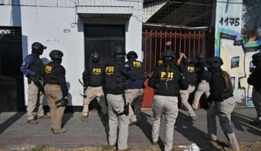 Crime wave propels hard-right candidate toward Chilean presidency