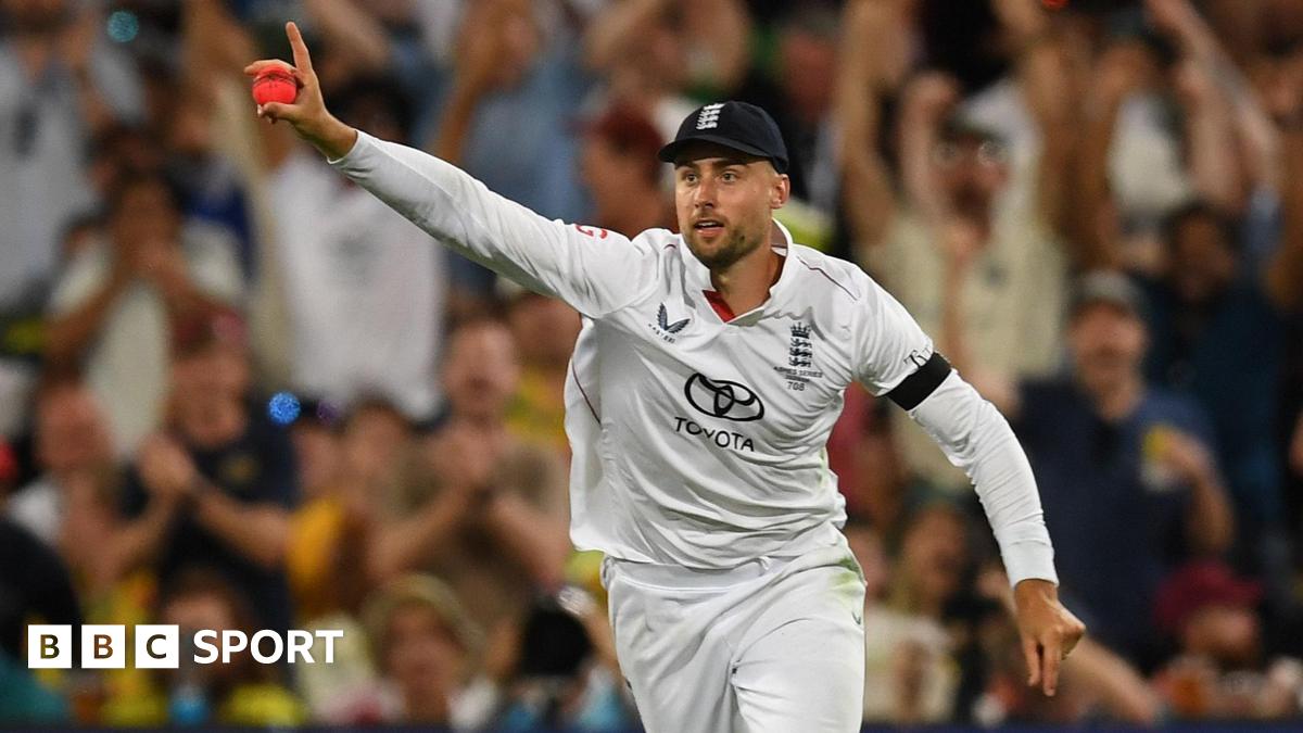 Will Jacks celebrates his catch