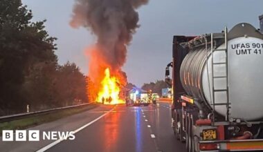 'Rise in EV battery fires' and 'blaze destroys family's home'