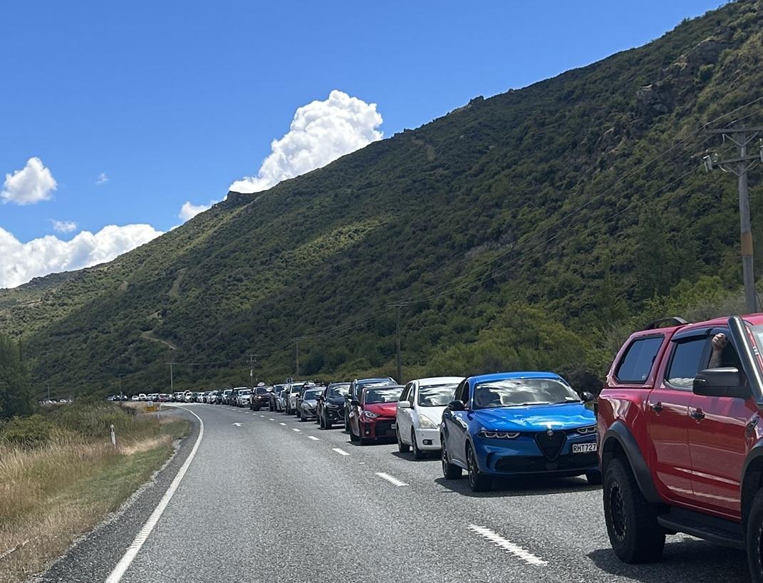 Lengthy delays after crash in Cromwell Gorge