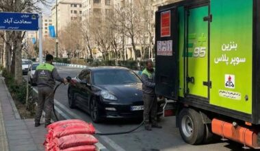 Iran begins pilot sales of imported gasoline at market price