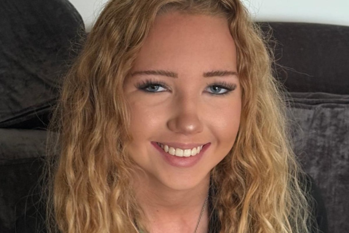 Family pay tribute to 16-year-old who died after an incident on the London Underground