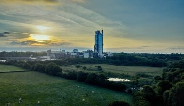 MHI and Worley to Deliver Full-Scale Carbon Capture Facility for Heidelberg Materials UK's Padeswood Cement Works-- Project will deploy MHI's carbon capture technology following Heidelberg Materials' final investment decision with UK Government --