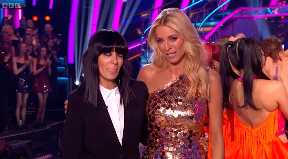 The hosts made an emotional farewell. (BBC screengrab)