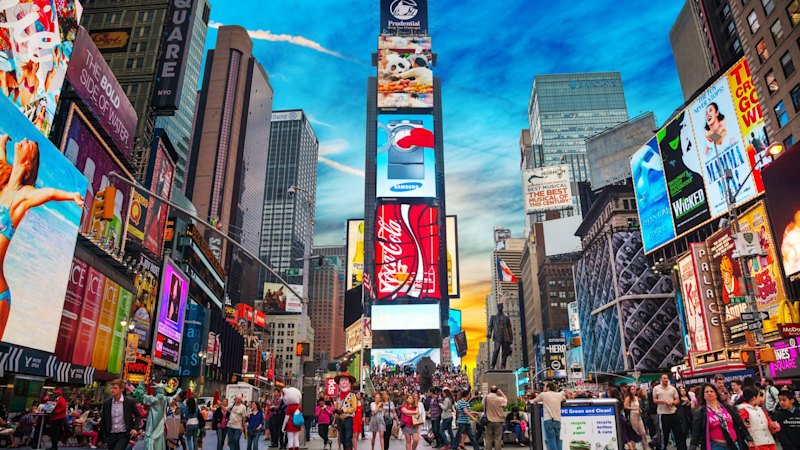 Good news for travellers as Aussie dollar set to soar in 2026