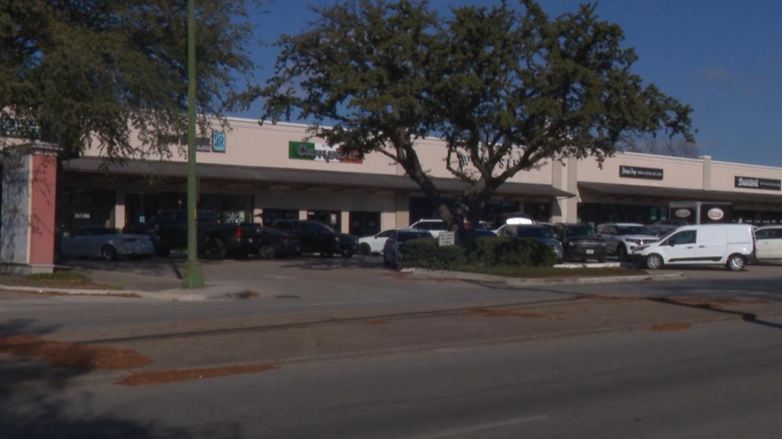 Longtime Dallas pizza restaurant has to temporarily close one location because of fire