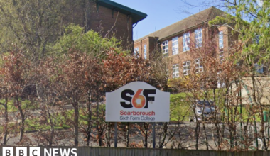 Scarborough teacher banned after sending messages to student