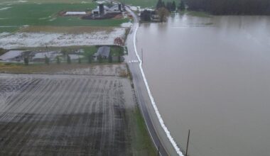 Floodwaters from Nooksack River heading north to Sumas Prairie | Fraser Valley Today