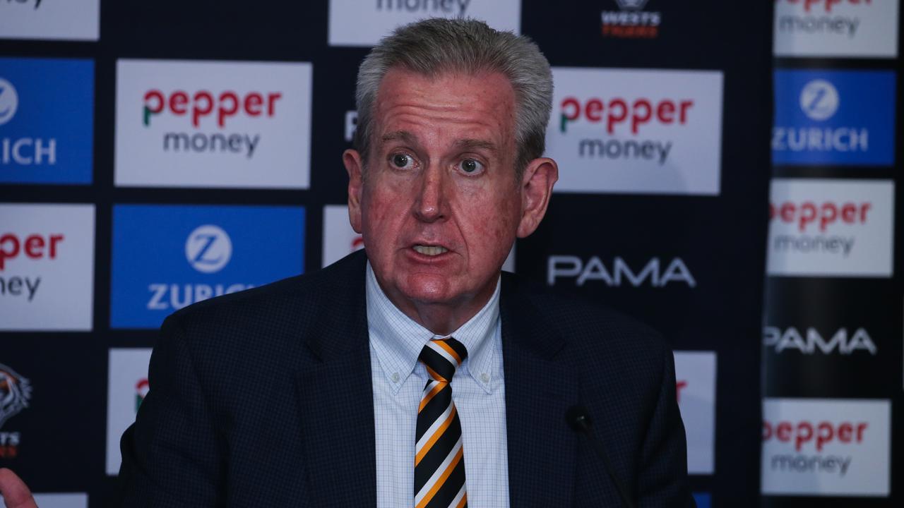 Wests Tigers chaos, backflip as Barry O’Farrell to return as chairman, Holman Barnes Group, Benji Marshall contract extension, latest news