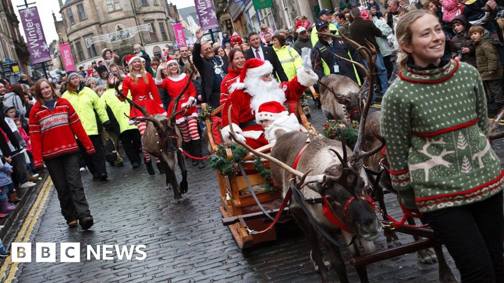 Ban live reindeer events at Christmas, says animal welfare charity