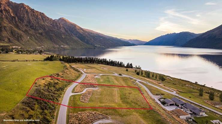 New build homes and sections in the Homestead Bay Peaks estate look out over Lake Wakatipu. Photo / Supplied