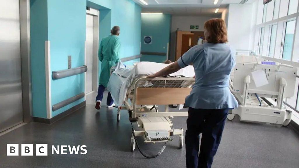 Hundreds of NHS patients bed blocking in hospital unable to leave