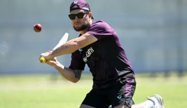 McCullum says overtraining England's Ashes problem, plans beach recovery