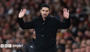 Premier League news conferences: Slot speaking before Arteta, Hurzeler & Howe - BBC