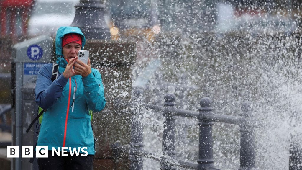 Storm Bram to bring 90mph gusts and heavy rain across Scotland