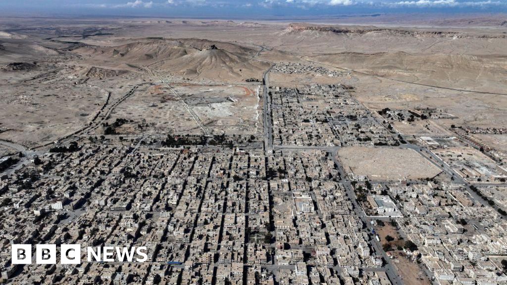 Two US soldiers and interpreter killed by Islamic State gunman in Syria, US says