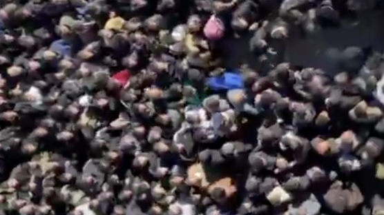 Palestinian teen reportedly shot dead, as video appears to show him fleeing