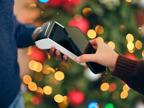 Christmas Eve busiest shopping day