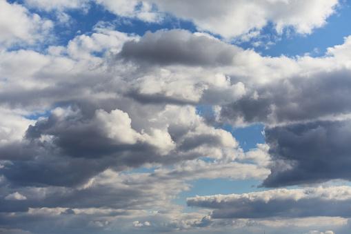 Heat alert for Oamaru as wild winds drive up temperatures