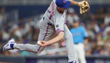 Tyler Rogers Signs With the Blue Jays