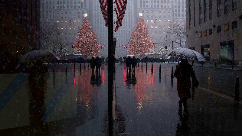 White Christmas hopes could be dashed by a big weather pattern change in December’s second half