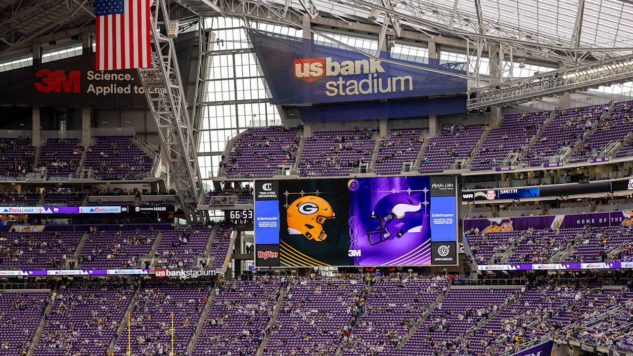 Vikings vs. Packers Week 18 Scheduled for Jan. 4, 2026