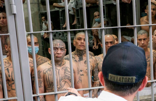 Outcry after US broadcaster pulls programme on alleged abuses at Trump deportation prison - The Journal