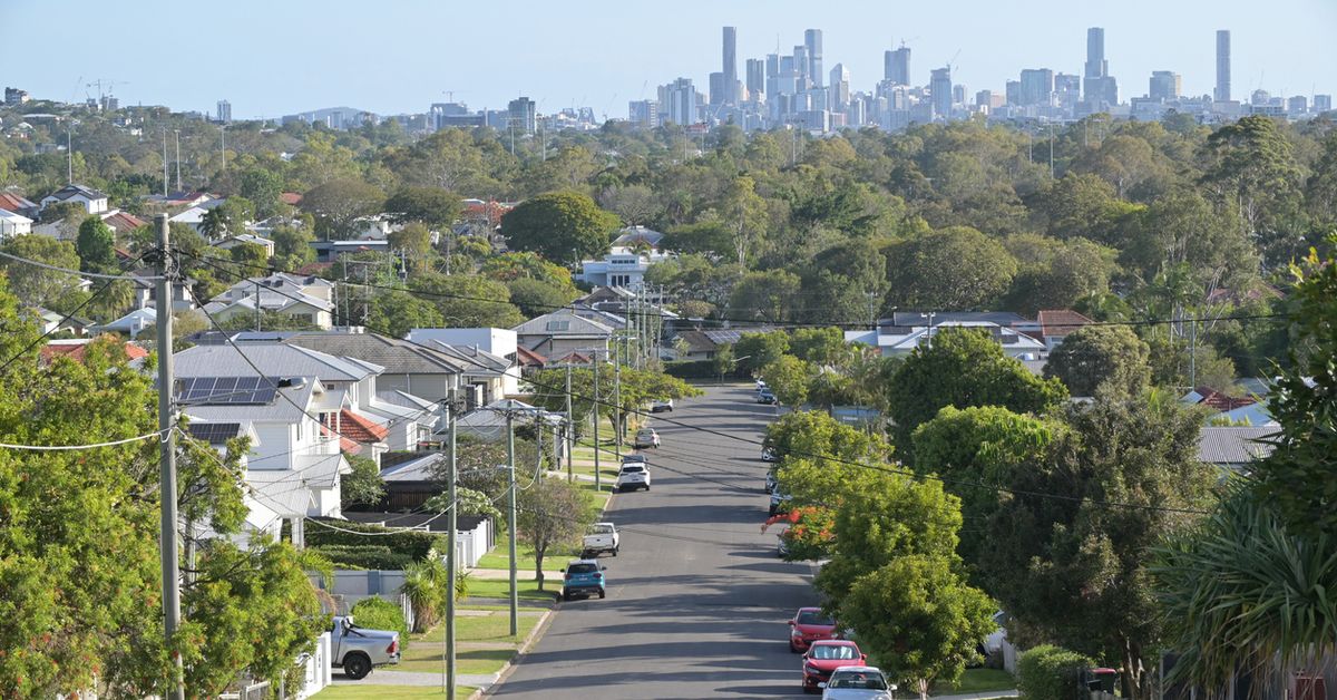 Brisbane council moves to ban short-term rentals from residential suburbs